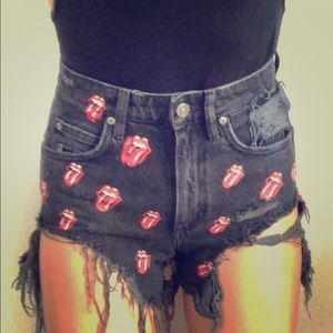 Zara KISS Shorts